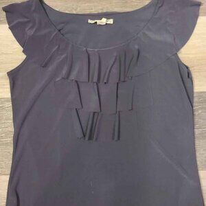 M Grey Sleeveless Blouse with Ruffles on the chest